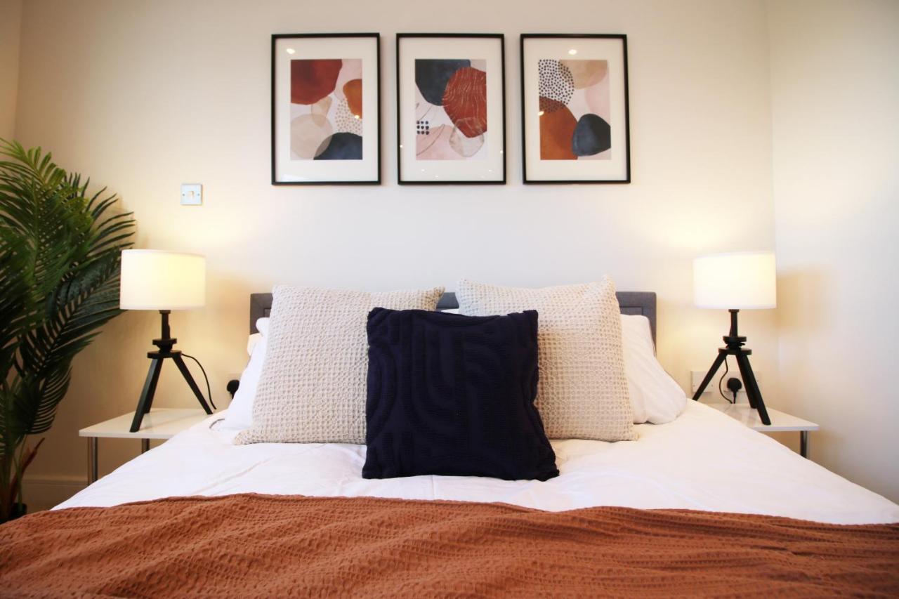 The Skyline - Luxury City Centre Flat With Designated Parking Cardiff Eksteriør bilde